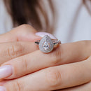 Anillo de lágrima multicapa con circonita central transparente y micro pavé chapado en rodio de plata 925 - ACR00056