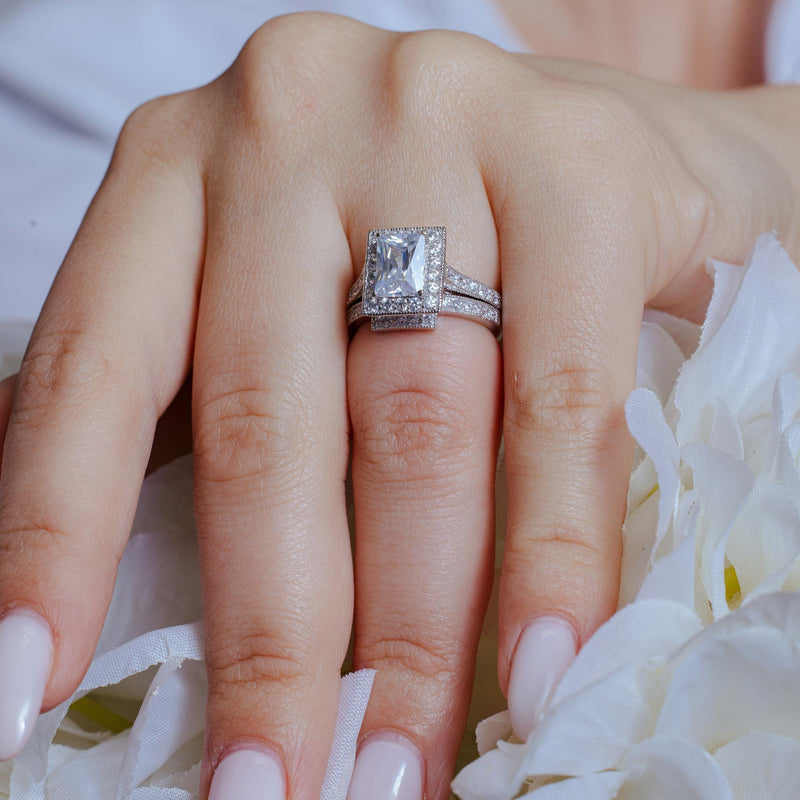 Juego de anillos de novia cuadrados con circonita transparente chapada en rodio de plata 925 - BGR00198
