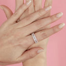 Banda de eternidad chapada en rodio de plata 925 con piedras de circonita baguette - BGR01075