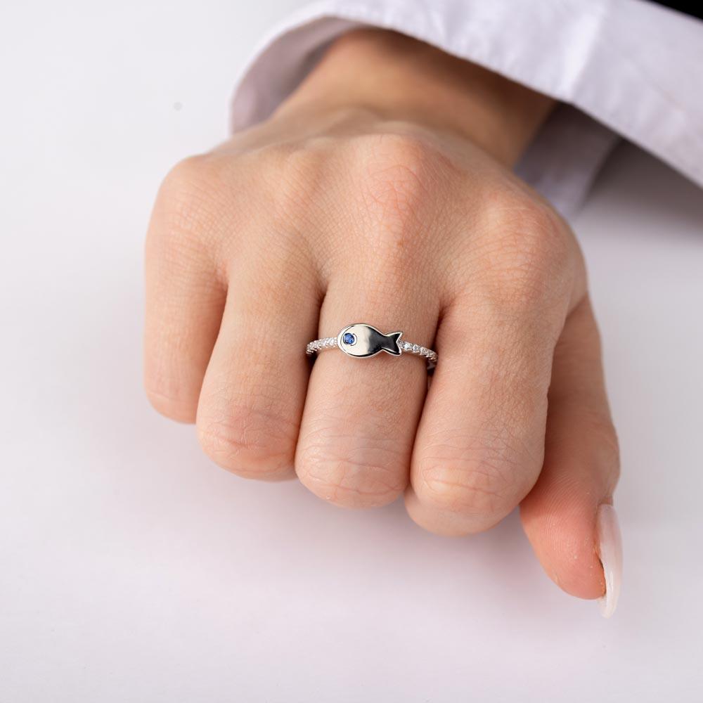 Anillo de pez de plata de ley 925 rodiada con cuerpo de circonita - BGR01296