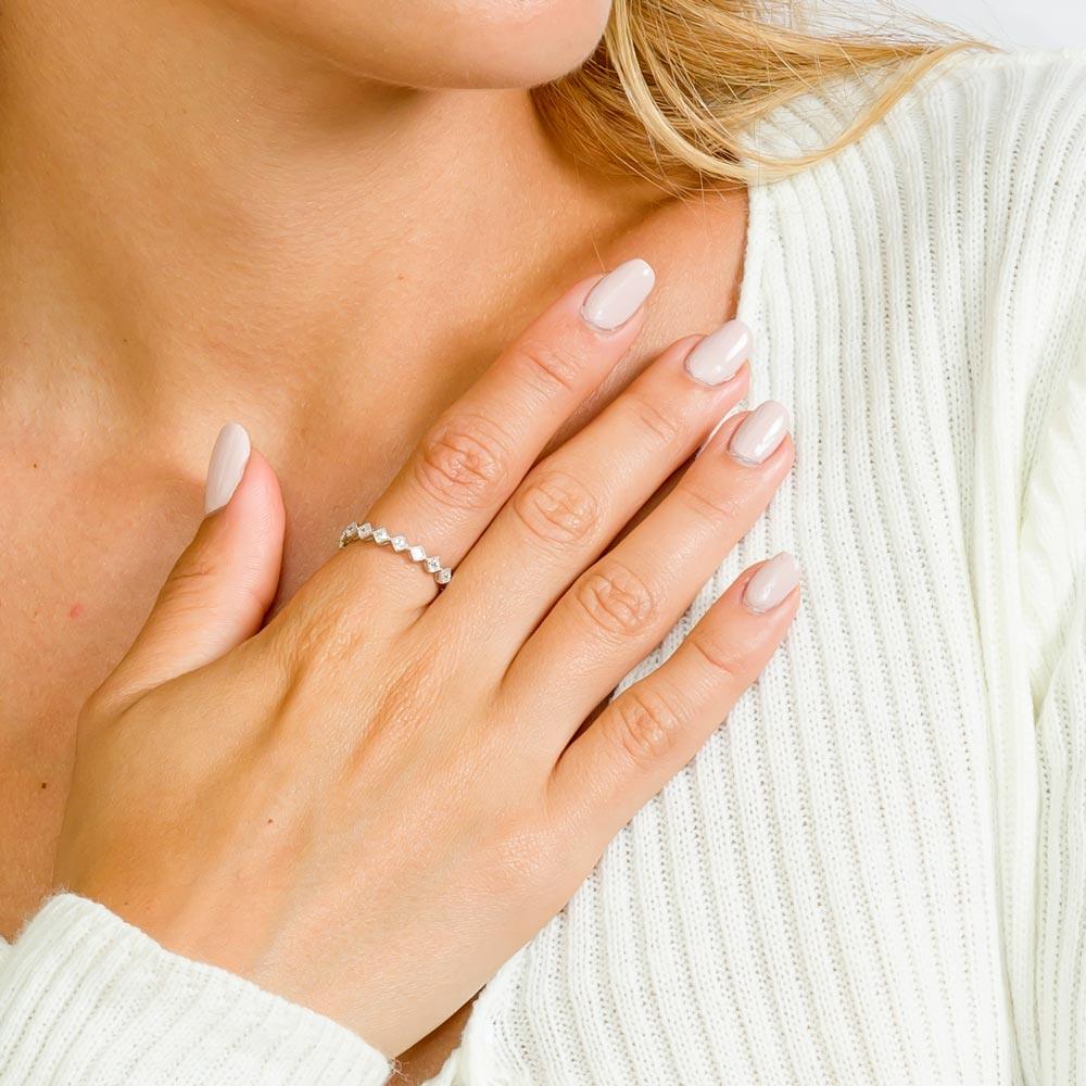 Rhodium 925 Plated Diamond Shaped Eternity Ring - GMR00140