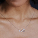 Collar con dije de infinito para mamá en plata de ley 925 rodiada y circonita transparente - STP01819