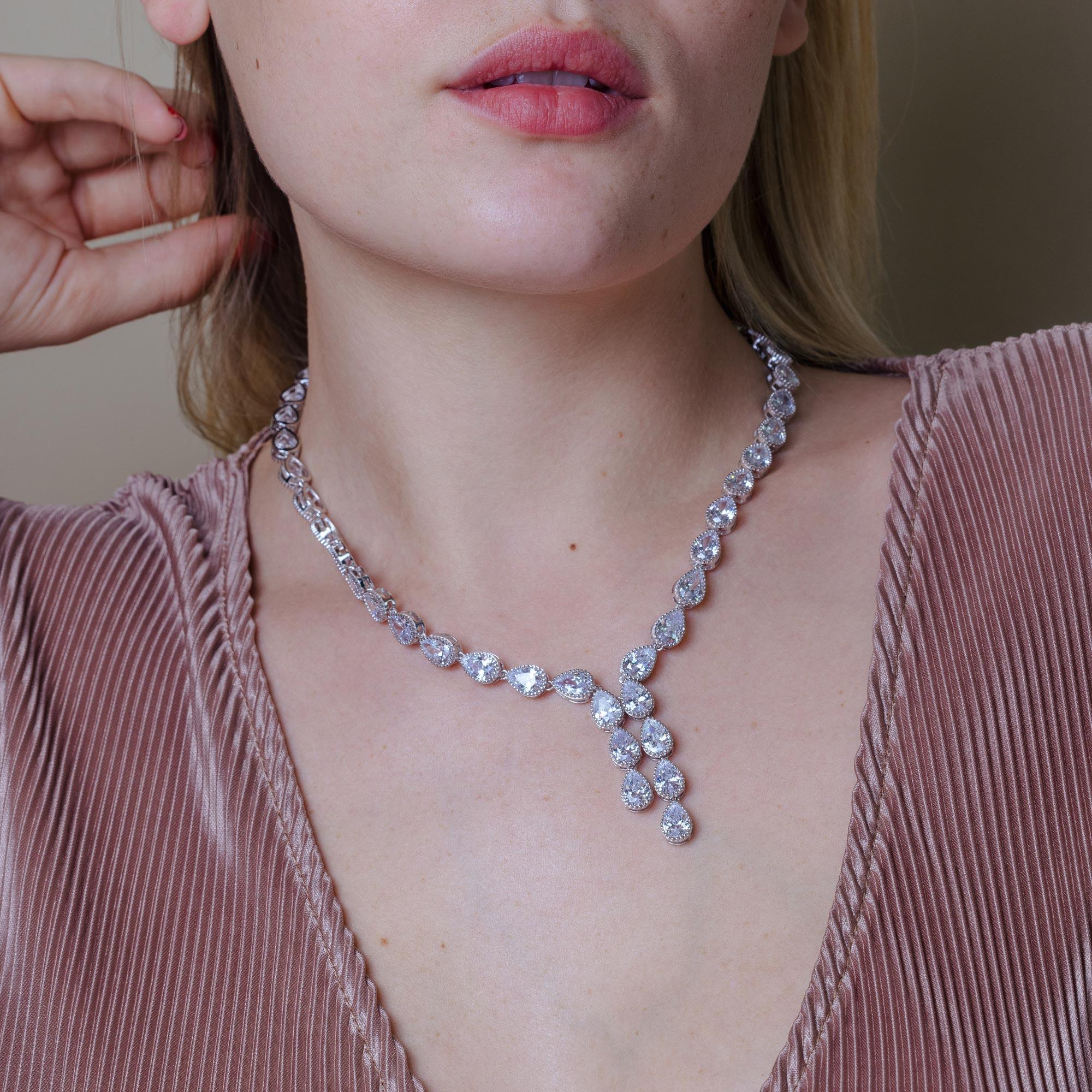 Collar de tenis con colgante de lágrima y circonita cúbica transparente en plata de ley 925 rodiada - STP01839